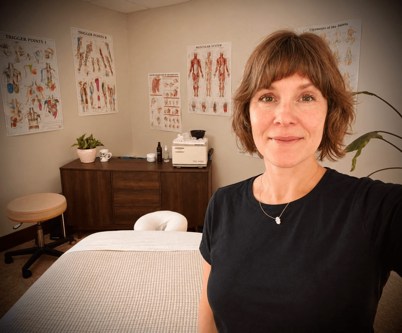 Janelle Songer Tracktor Massage Therapist